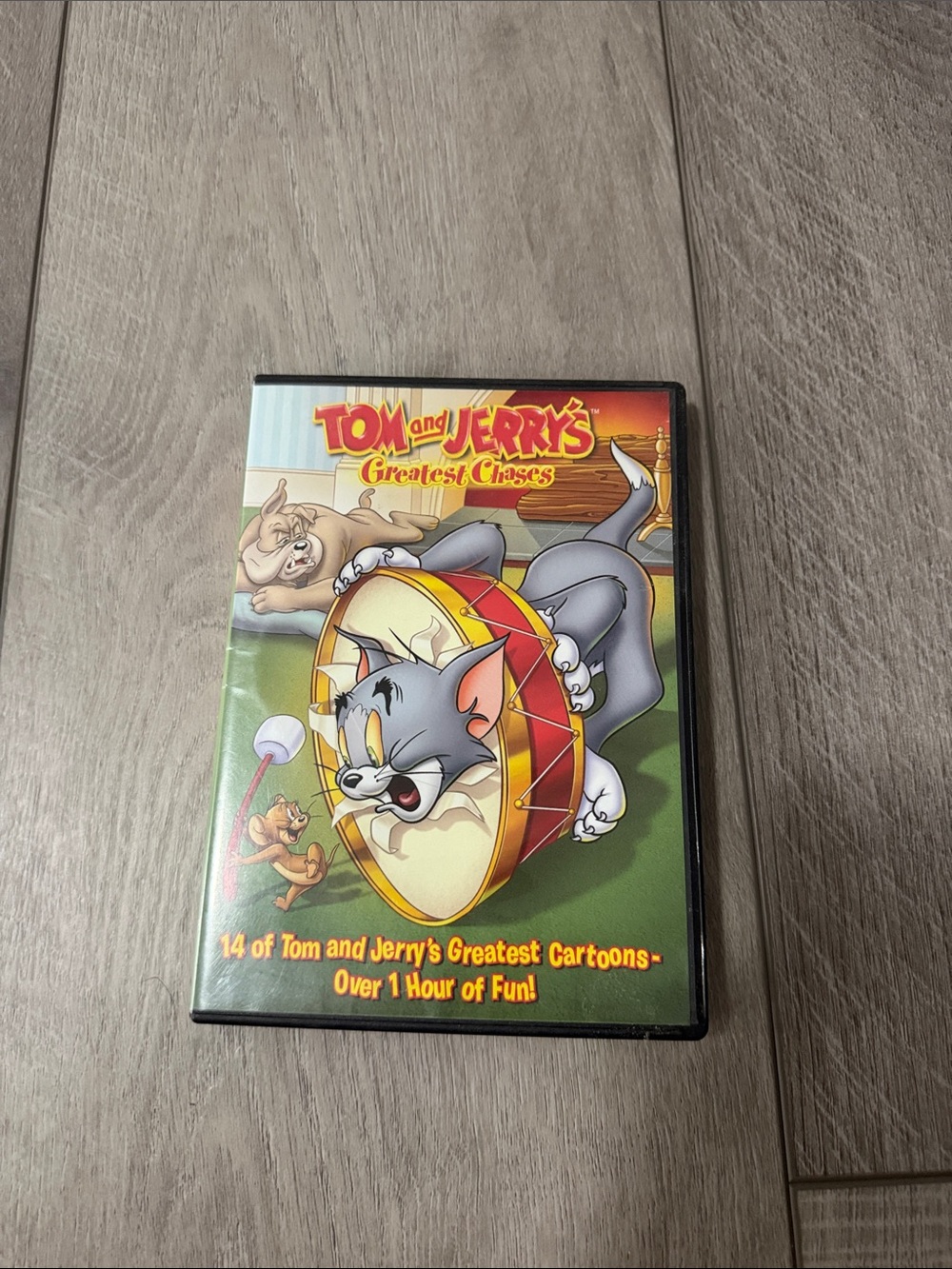 Tom and Jerry's Greatest Chases DVD - Tom and Jerry, Green Cover